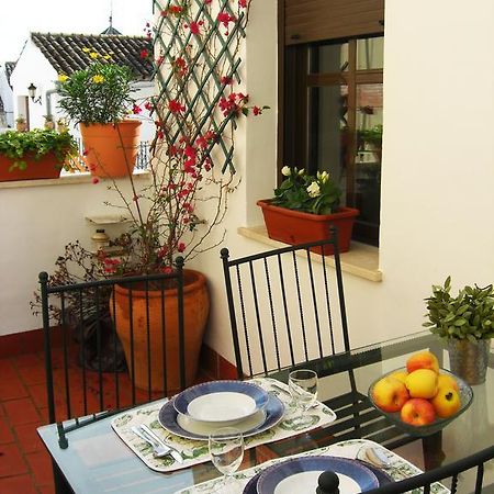 Penthouse Puerta De La Juderia Apartment Cordoba Room photo
